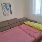 Easy 2 Bedroom Apartment, Makenzi Apartament
