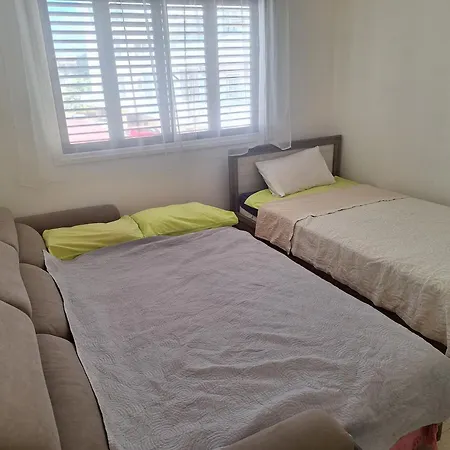 Easy 2 Bedroom Apartment, Makenzi Apartament Larnaca