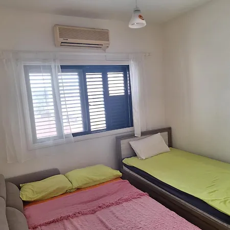 Easy 2 Bedroom Apartment, Makenzi Apartman *