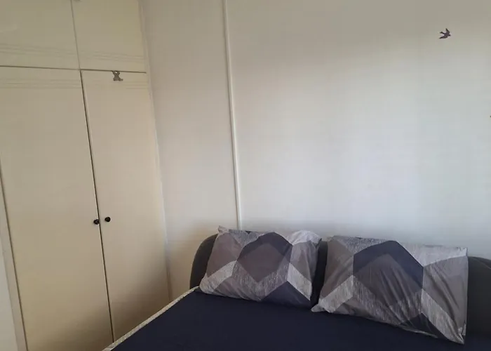 Appartamento Easy 2 Bedroom Apartment, Makenzi *