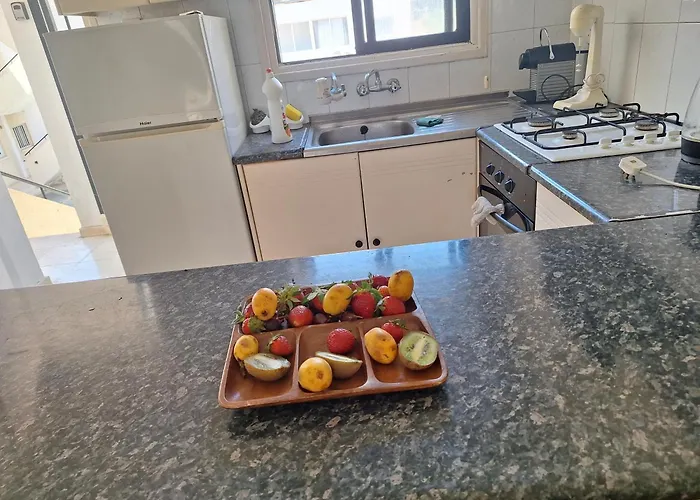 Appartamento Easy 2 Bedroom Apartment, Makenzi