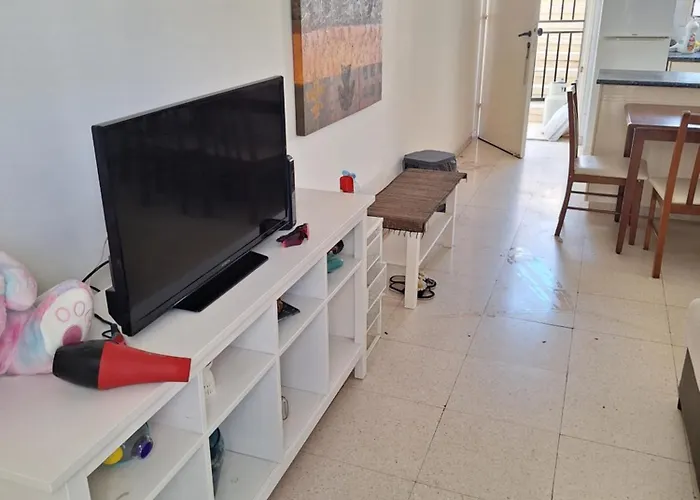 Appartamento Easy 2 Bedroom Apartment, Makenzi Larnaca