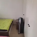 Easy 2 Bedroom Apartment, Makenzi Apartment Larnaca