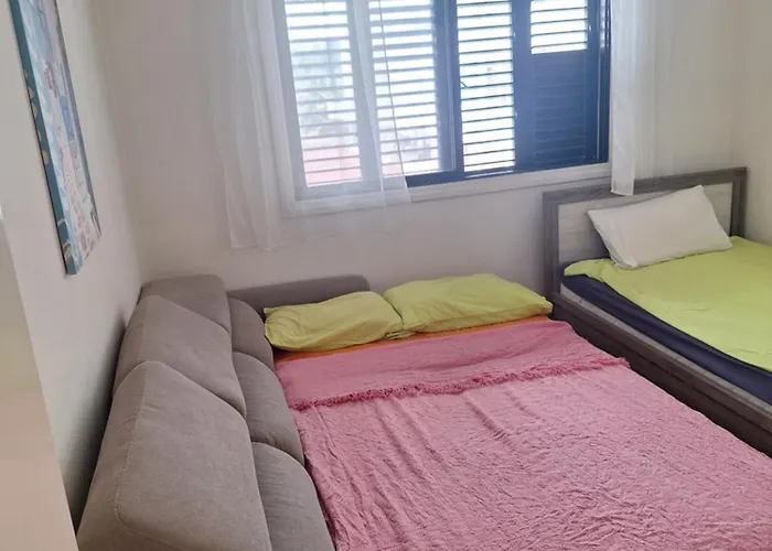 Easy 2 Bedroom Apartment, Makenzi アパート ラルナカ